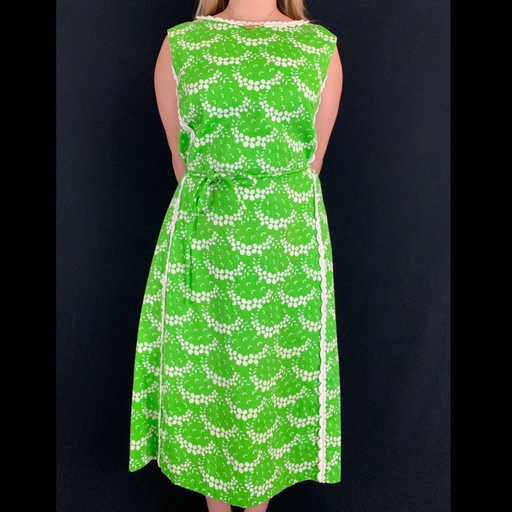 ❗️SOLD❗️60s/70s Jamison Sleeveless Mod Floral Shift Dress